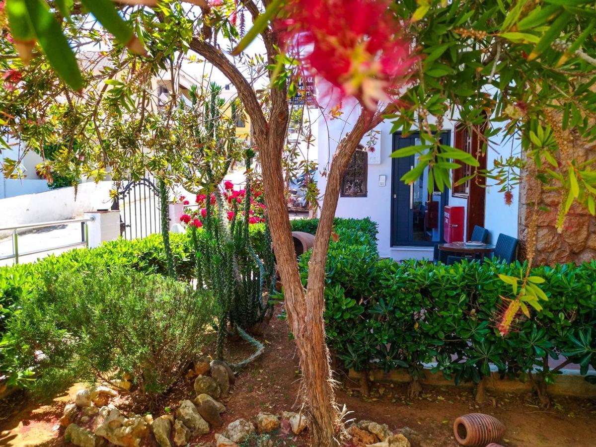 Ostria Apartments Kalives كاليفيس المظهر الخارجي الصورة