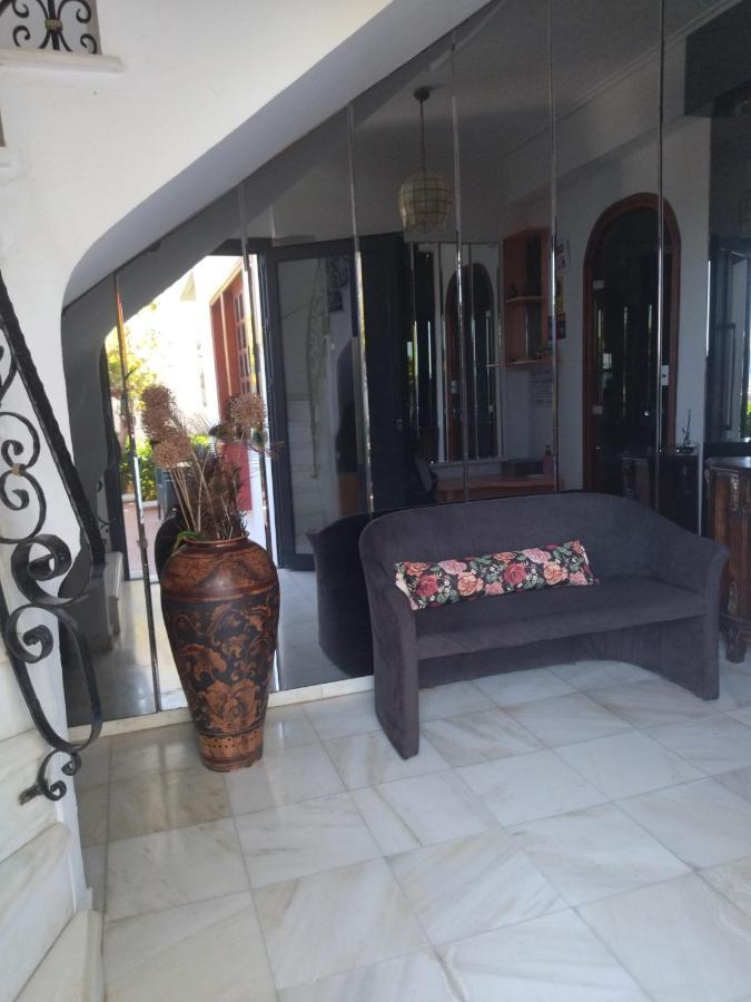 Ostria Apartments Kalives كاليفيس المظهر الخارجي الصورة