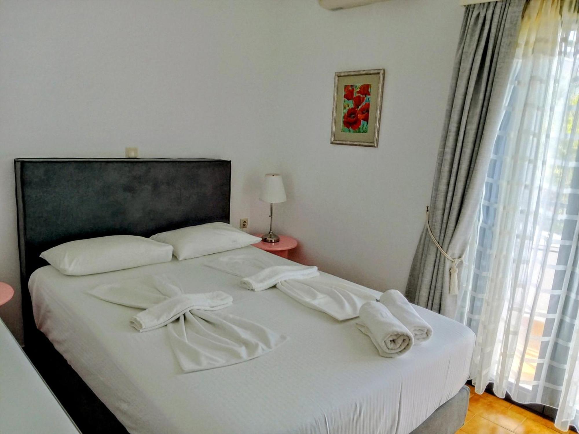Ostria Apartments Kalives كاليفيس المظهر الخارجي الصورة